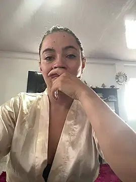 Snapshot of Alessia_Taylorr chatting on 02-23-25, 02:57 Alessia Taylorr online show from 02-23-25, 02:57