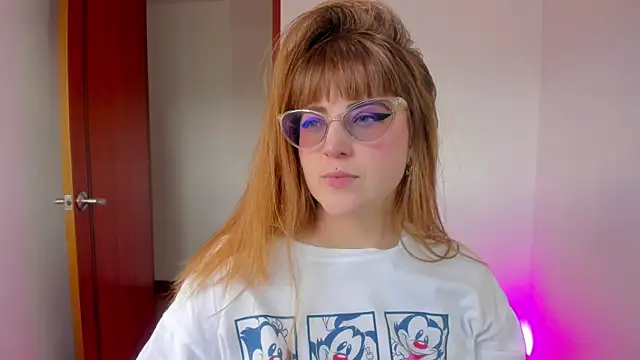 Snapshot of tekila__ chatting on 12-13-25, 08:14 tekila online show from 12-13-25, 08:14