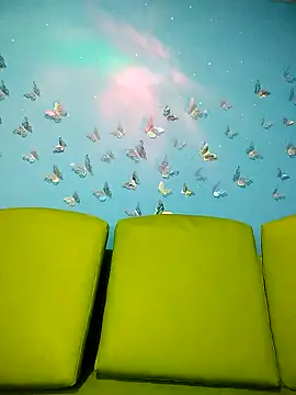 evelyn prince1 online show from 10-06-25, 10:23