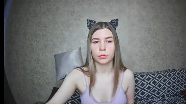 ElllaNuar online show from 02-06-25, 06:51