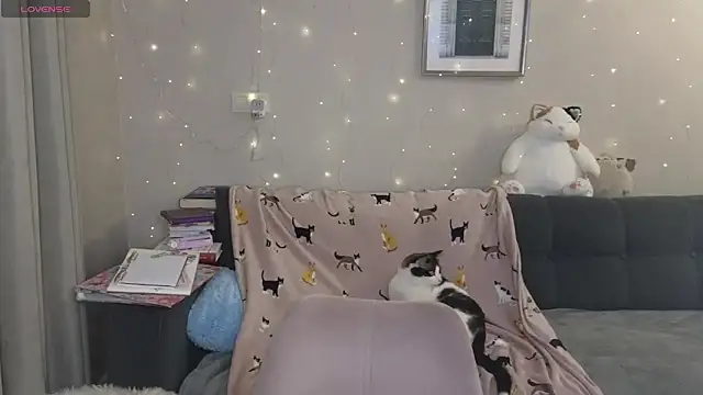 HermioneHHH online show from 01-20-25, 09:11