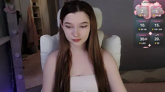 White kitty01 online show from 01-29-25, 12:35