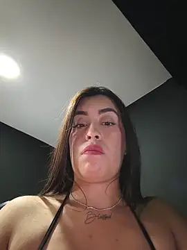 Snapshot of Freyja300 chatting on 05-19-26, 09:15 Freyja300 online show from 05-19-26, 09:15