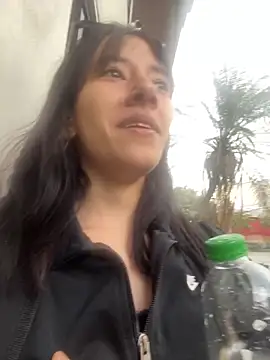 Snapshot of MelodyBliss chatting on 11-15-25, 09:43 MelodyBliss online show from 11-15-25, 09:43