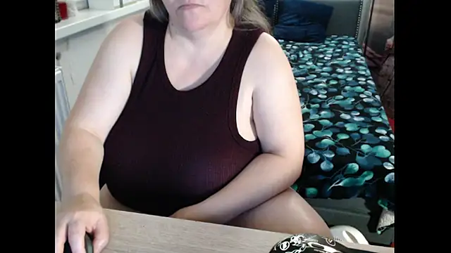 Sweetboobs online show from 12-21-25, 08:16