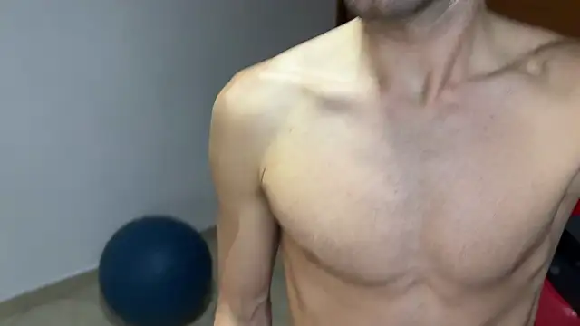 Snapshot of aquilesmade chatting on 12-05-24, 11:29 aquilesmade online show from 12-05-24, 11:29