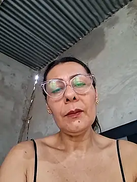 Mia-funny20 online show from 04-16-26, 08:42