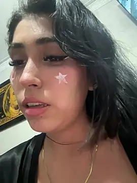 emma  cute   online show from 01-26-25, 03:47