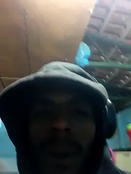 Snapshot of blackman933z chatting on 03-29-26, 09:59 blackman933z online show from 03-29-26, 09:59