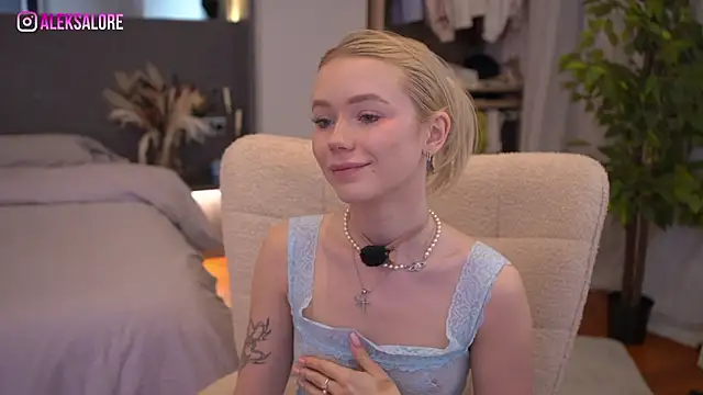 LexieLoree online show from 03-23-26, 03:10