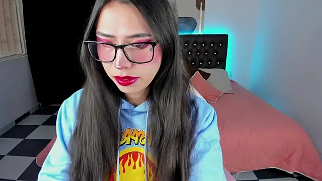 paula kawaiifu  online show from 02-25-25, 02:00