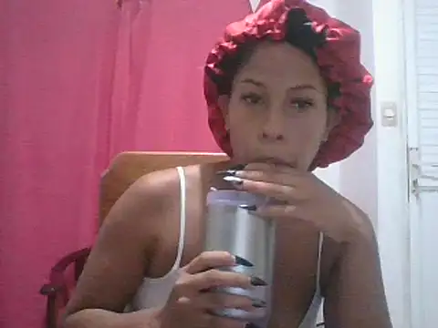 Kitra New online show from 03-20-25, 09:26