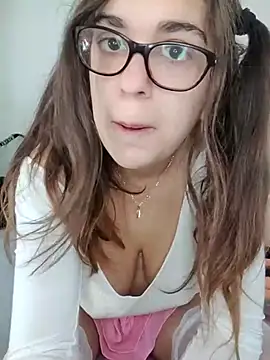 Miachan LaGattinaVogliosa online show from 10-13-25, 01:00