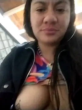 Snapshot of TattySQUIRT chatting on 10-15-25, 05:51 TattySQUIRT online show from 10-15-25, 05:51