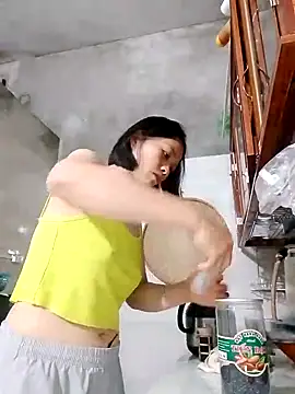 Aninyin22 online show from 10-13-25, 07:08