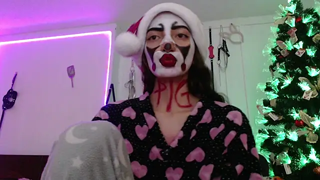 Eloise-brown online show from 12-19-24, 03:07