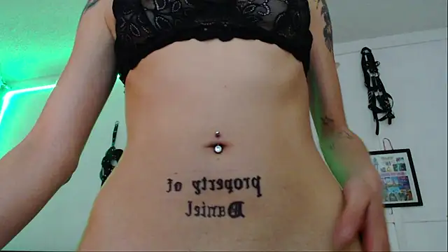 Eloise-brown online show from 01-17-25, 01:36