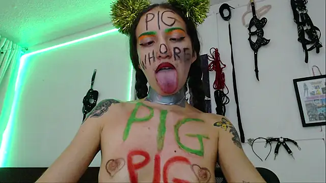 Eloise-brown online show from 01-18-25, 12:24