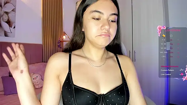 Snapshot of mia_nevaeh chatting on 04-24-26, 10:12 mia nevaeh online show from 04-24-26, 10:12
