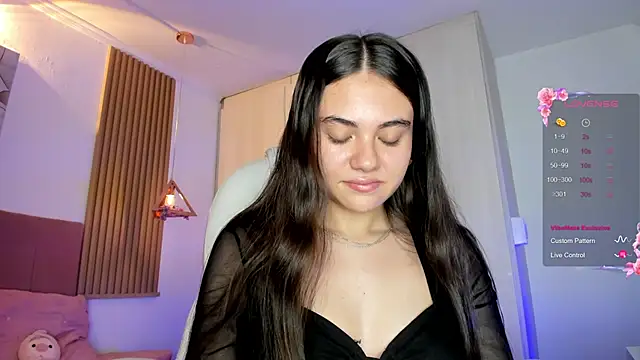 Snapshot of mia_nevaeh chatting on 05-07-26, 08:36 mia nevaeh online show from 05-07-26, 08:36