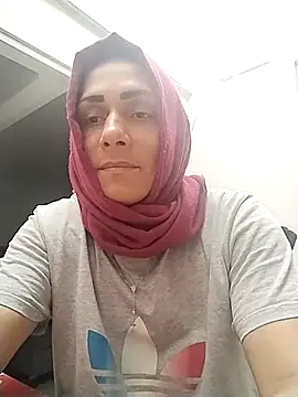 Snapshot of Corina_hot chatting on 12-20-24, 08:01 Corina hot online show from 12-20-24, 08:01