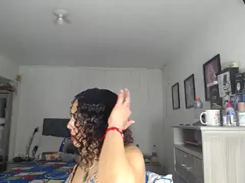 Snapshot of Corina_hot chatting on 12-26-24, 11:57 Corina hot online show from 12-26-24, 11:57