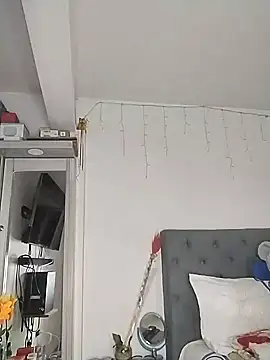 Snapshot of Corina_hot chatting on 01-13-25, 01:02 Corina hot online show from 01-13-25, 01:02