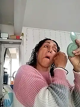 Snapshot of Corina_hot chatting on 01-27-25, 07:13 Corina hot online show from 01-27-25, 07:13