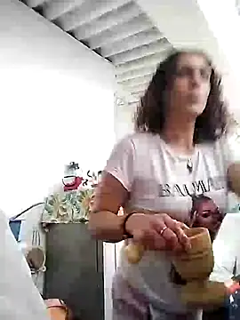 Snapshot of Corina_hot chatting on 02-19-25, 06:32 Corina hot online show from 02-19-25, 06:32