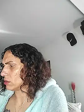 Snapshot of Corina_hot chatting on 03-21-25, 08:08 Corina hot online show from 03-21-25, 08:08