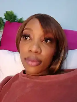 Snapshot of Miss_Moriah chatting on 06-24-26, 05:23 Miss Moriah online show from 06-24-26, 05:23