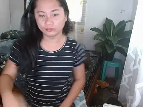 Sweet amberxyz18 online show from 04-20-26, 03:42