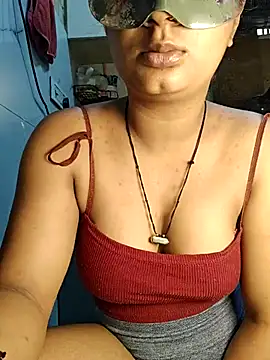 Manpreet kaur21 online show from 05-18-26, 05:02