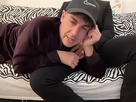 MyStrangeAddiction online show from 09-08-25, 05:56