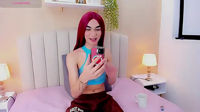Mia thompson 19 online show from 05-15-26, 08:05