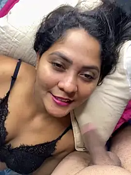 Snapshot of mayemarc chatting on 01-09-25, 06:57 mayemarc online show from 01-09-25, 06:57