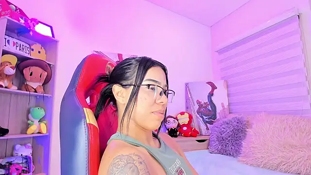 madelyn rose  online show from 02-22-25, 09:12