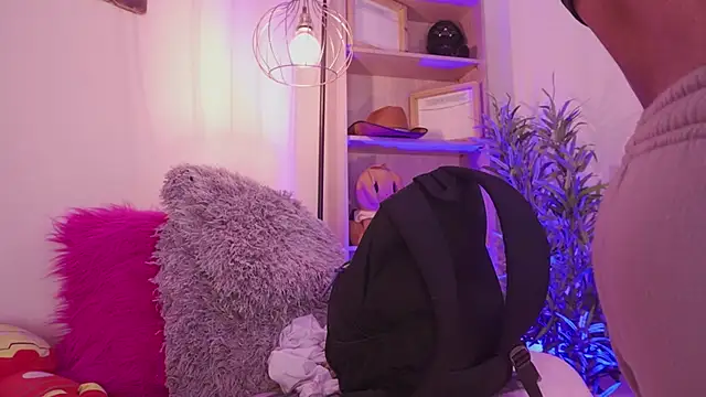 madelyn rose  online show from 03-21-26, 01:54