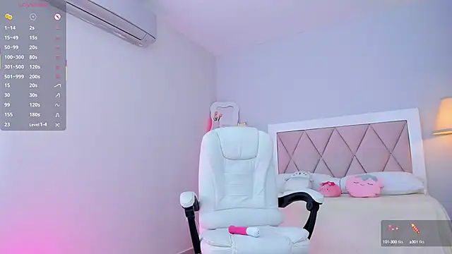 Snapshot of ania_sweet18 chatting on 09-13-25, 12:54 ania sweet18 online show from 09-13-25, 12:54