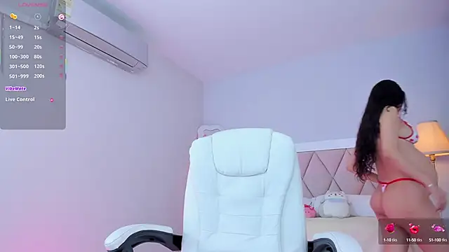 Snapshot of ania_sweet18 chatting on 10-24-25, 12:41 ania sweet18 online show from 10-24-25, 12:41