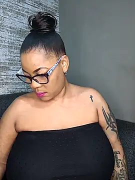 ExclusiveLeexx online show from 03-04-25, 05:24