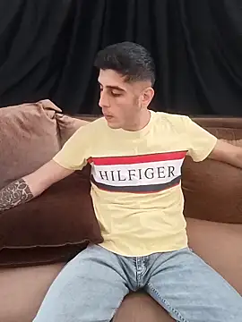 arenn1997 online show from 10-16-25, 01:12