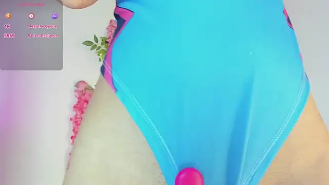 Snapshot of Amy-Skinny chatting on 02-28-25, 05:15 Amy-Skinny online show from 02-28-25, 05:15