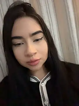 corallwells online show from 04-09-26, 03:17