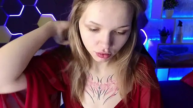 LitaBrom online show from 12-15-24, 06:40