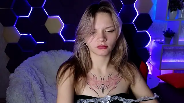 LitaBrom online show from 12-19-24, 04:23