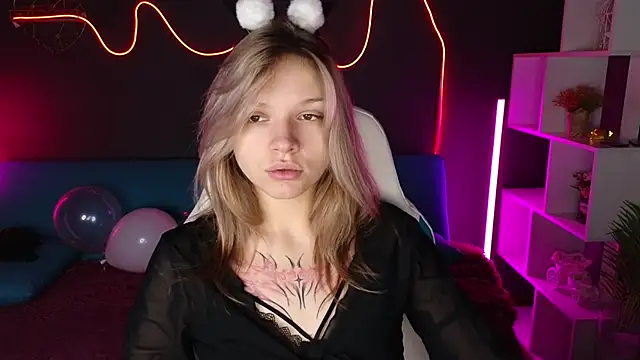 LitaBrom online show from 12-20-24, 01:14