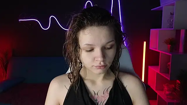 LitaBrom online show from 01-27-25, 01:05