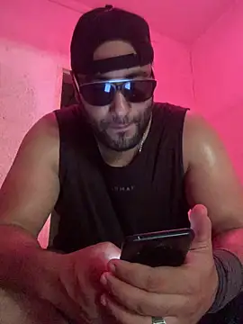 Snapshot of eljefedamino1994 chatting on 07-13-26, 03:59 eljefedamino1994 online show from 07-13-26, 03:59