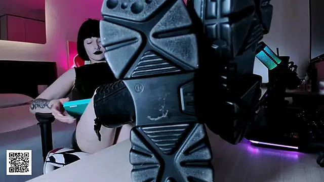  Goddess Misha  online show from 11-26-25, 09:05